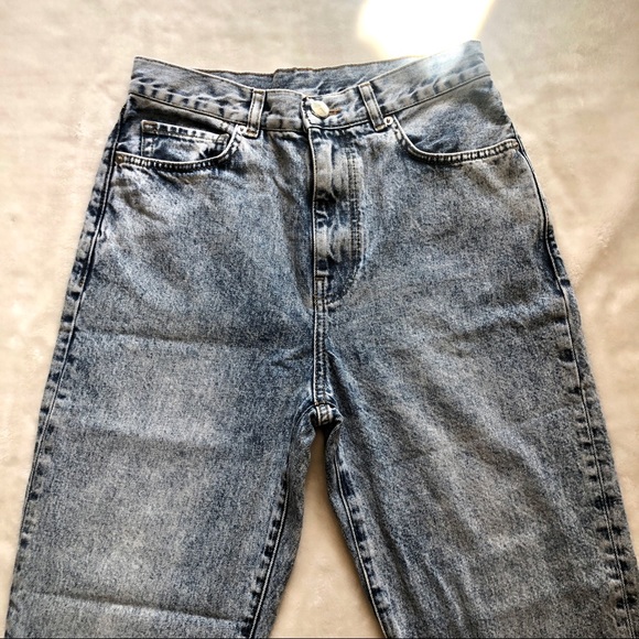 ASOS High-Rise Mom Jean Size 26 - Picture 6 of 10